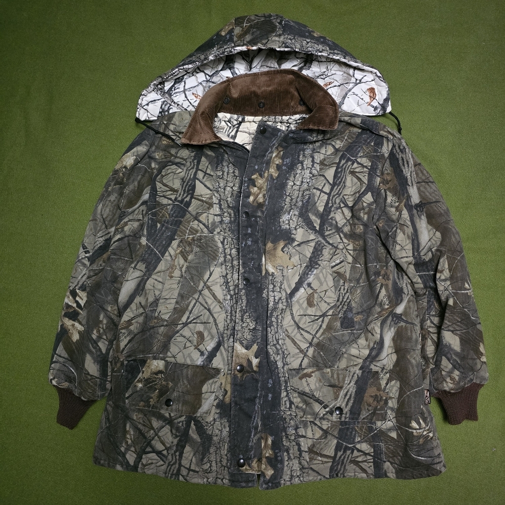 Vintage Walls Camouflage Hooded Jacket